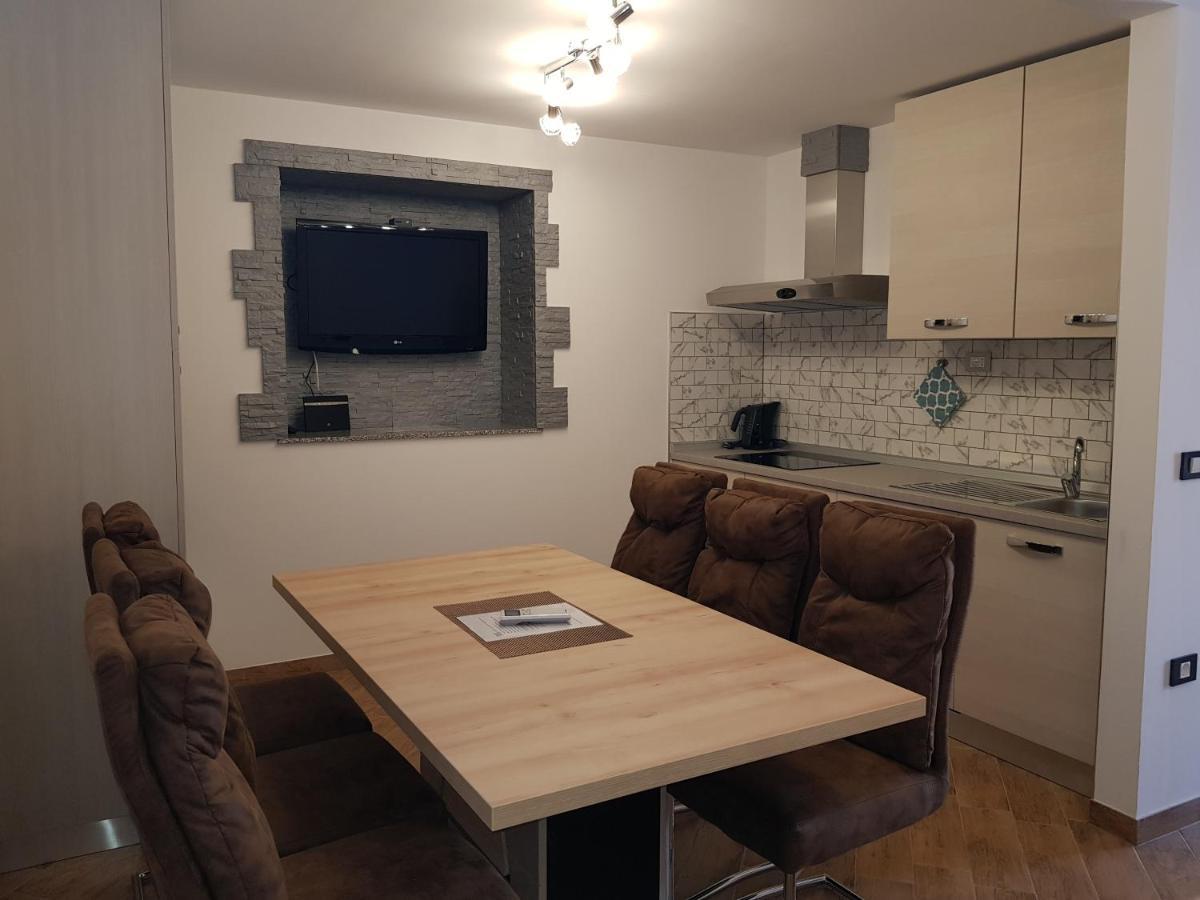 Apartments Villa Irena Копер Екстериор снимка